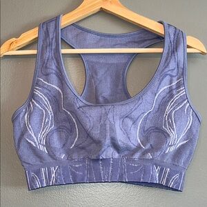NWOT Women's Blue Patterned Sports Bra